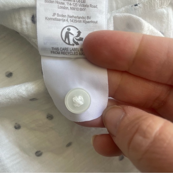 Boden Polka Dot Ruffle Front White Black Long Sleeve Jersey Top - Picture 11 of 12